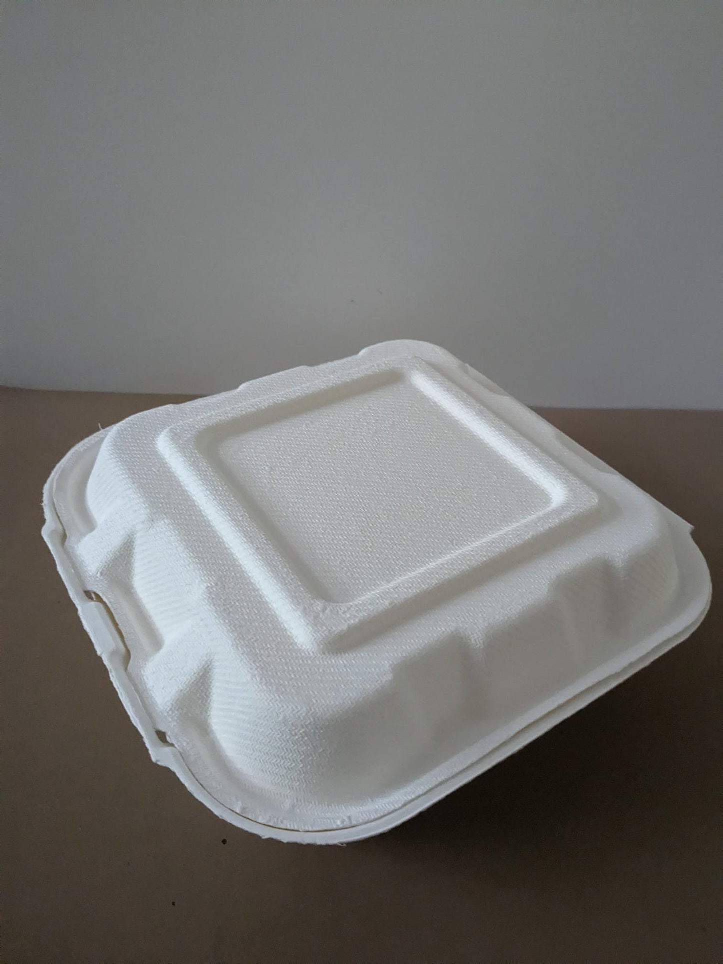 8" x 8" Biodegradable Clamshell  3-Compartment  200/case